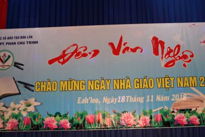Trường THPT Phan Chu Trinh Tổ chức đêm diễn văn nghệ chào mừng ngày Nhà giáo Việt Nam 20-11